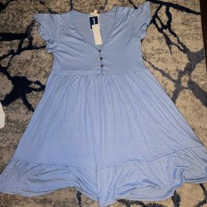 NWT BLUE FLOWY DRESS🦋